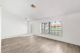 6016 Sunberry Cir, Boynton Beach, FL 33437 - Photo 4