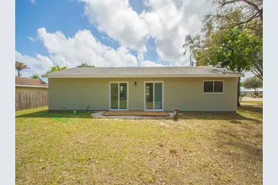 2317 SE Gillette Avenue, Port Saint Lucie, FL 34952 - Photo 32