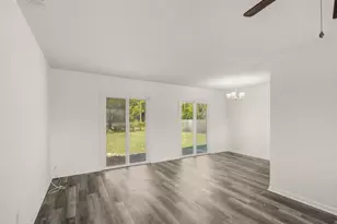 2317 SE Gillette Ave, Port Saint Lucie, FL 34952 - Photo 10