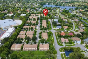 1527 Barrymore Ct, Wellington, FL 33414 - Photo 44