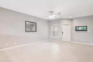 1527 Barrymore Ct, Wellington, FL 33414 - Photo 4