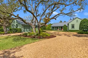 12025 SE Laurel Ln, Hobe Sound, FL 33455 - Photo 32