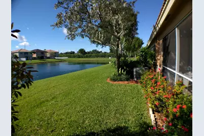 8018 Big Pine Way, Riviera Beach, FL 33407 - Photo 8