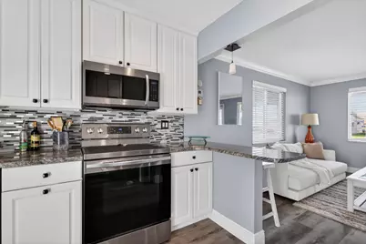 2010 SW 6th Avenue, Boynton Beach, FL 33426 - Photo 14