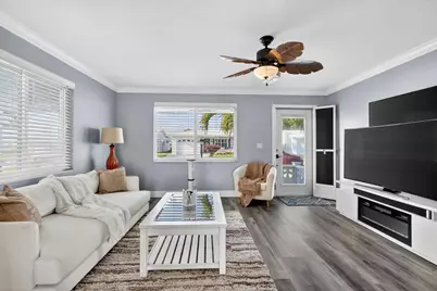 2010 SW 6th Avenue, Boynton Beach, FL 33426 - Photo 8