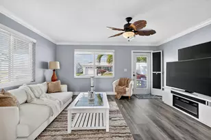 2010 SW 6th Ave, Boynton Beach, FL 33426 - Photo 8