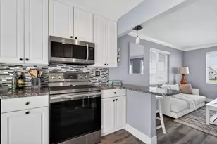 2010 SW 6th Ave, Boynton Beach, FL 33426 - Photo 14