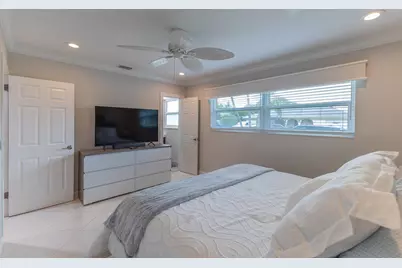 498 NE 47th Street, Boca Raton, FL 33431 - Photo 18