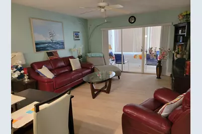 700 Lori Drive #203, Palm Springs, FL 33461 - Photo 6