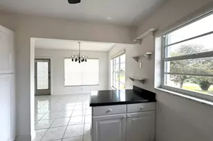 301 Wellington F, West Palm Beach, FL 33417 - Photo 14