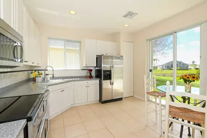 350 SW Lake Forest Way, Port Saint Lucie, FL 34986 - Photo 10