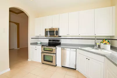 350 SW Lake Forest Way, Port Saint Lucie, FL 34986 - Photo 14