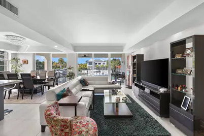 10180 W Bay Harbor Drive #2a, Bay Harbor Islands, FL 33154 - Photo 6