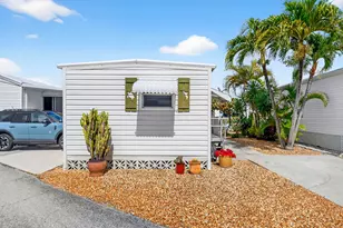 5 Cedar Dr, Briny Breezes, FL 33435 - Photo 4