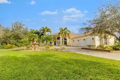 15910 Lindbergh Lane, Wellington, FL 33414 - Photo 2