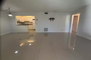 5930 Whispering Pine Way, Greenacres, FL 33463 - Photo 10