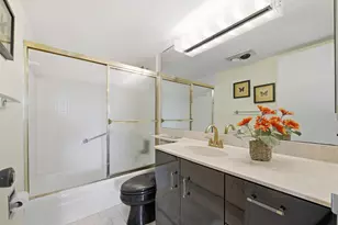 1200 Hibiscus Ave, Pompano Beach, FL 33062 - Photo 16