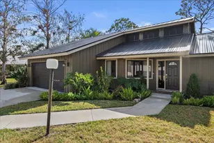 1580 Firethorn Dr, Wellington, FL 33414 - Photo 2