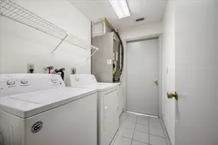 2216 Amesbury Ct, Wellington, FL 33414 - Photo 26