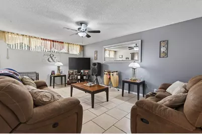 3838 Victoria Drive, West Palm Beach, FL 33406 - Photo 14