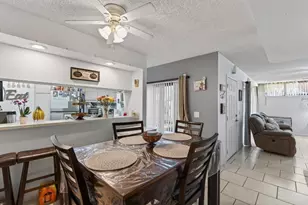 3838 Victoria Dr, West Palm Beach, FL 33406 - Photo 8
