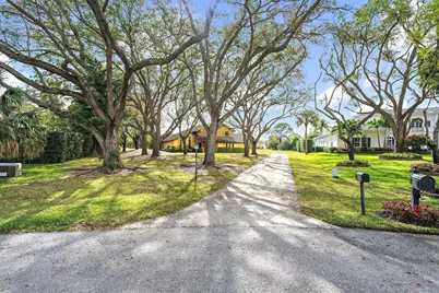 8090 Native Dancer Road E, Palm Beach Gardens, FL 33418 - Photo 22