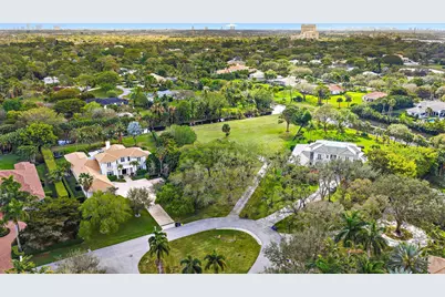 8090 Native Dancer Road E, Palm Beach Gardens, FL 33418 - Photo 2