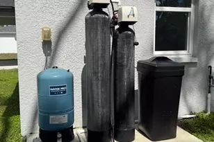 1046 Cheney Ave S, Lehigh Acres, FL 33974 - Photo 4