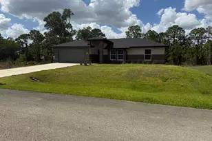 1046 Cheney Ave S, Lehigh Acres, FL 33974 - Photo 2