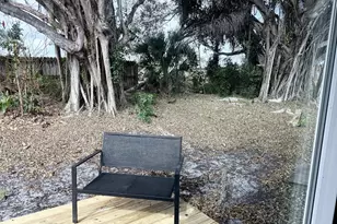 2092 SE Talwood Ln, Port Saint Lucie, FL 34952 - Photo 12