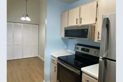 2360 SW Archer Road #1110, Gainesville, FL 32608 - Photo 12