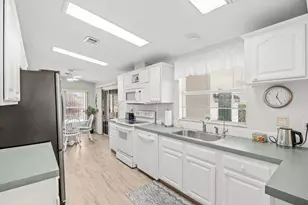 3839 Sandlace Ct, Port Saint Lucie, FL 34952 - Photo 12