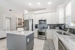 2737 Clipper Cir, West Palm Beach, FL 33411 - Photo 12