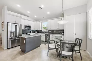 2737 Clipper Cir, West Palm Beach, FL 33411 - Photo 10