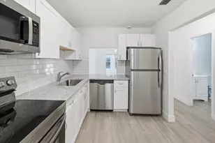 428 Grove Isle Cir, Vero Beach, FL 32962 - Photo 6