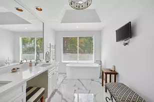 1020 SE 11th St, Fort Lauderdale, FL 33316 - Photo 46