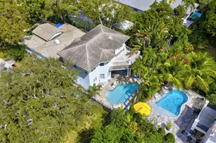 1020 SE 11th St, Fort Lauderdale, FL 33316 - Photo 1