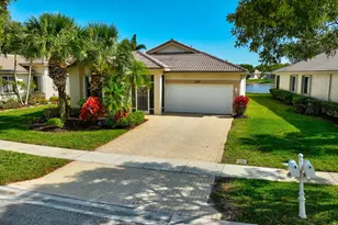 2707 Clipper Cir, West Palm Beach, FL 33411 - Photo 2