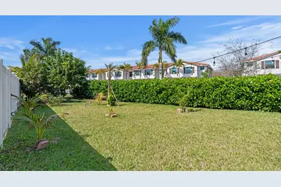 4021 Sycamore Cove, Riviera Beach, FL 33410 - Photo 28