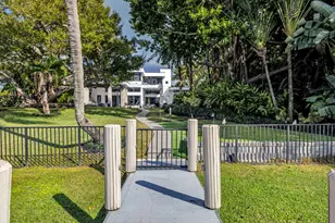 1080 Lake Dr, Delray Beach, FL 33444 - Photo 62
