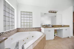 6934 Grapeview Blvd, The Acreage, FL 33470 - Photo 16