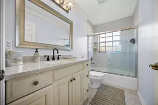 6934 Grapeview Blvd, The Acreage, FL 33470 - Photo 30