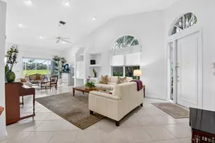 4702 Carlton Golf Dr, Lake Worth, FL 33449 - Photo 4