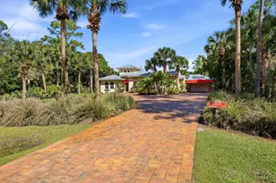 9483 166th Way N, Jupiter, FL 33478 - Photo 2