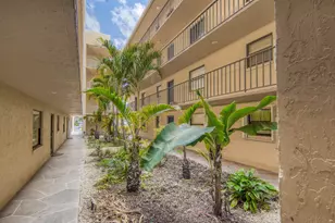 890 N Federal Hwy, Lantana, FL 33462 - Photo 32