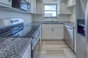 890 N Federal Hwy, Lantana, FL 33462 - Photo 16