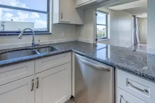890 N Federal Hwy, Lantana, FL 33462 - Photo 16