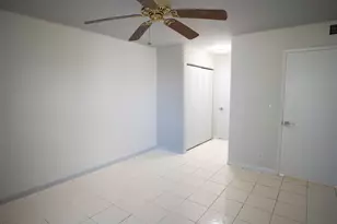 9110 Fairbanks Ln, Boca Raton, FL 33496 - Photo 12