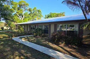 5742 Briargate Ln, Fort Pierce, FL 34981 - Photo 4