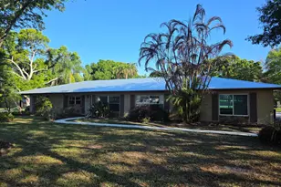 5742 Briargate Ln, Fort Pierce, FL 34981 - Photo 2